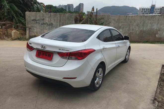 现代朗动2013款 1.6l 自动领先型
